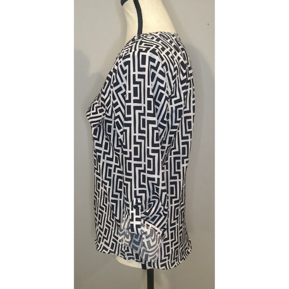 Adrienne Vittadini BLACK WHITE Geometric Blouse Roll Tab Sleeve Buttons Sz S NWT - Picture 2 of 9
